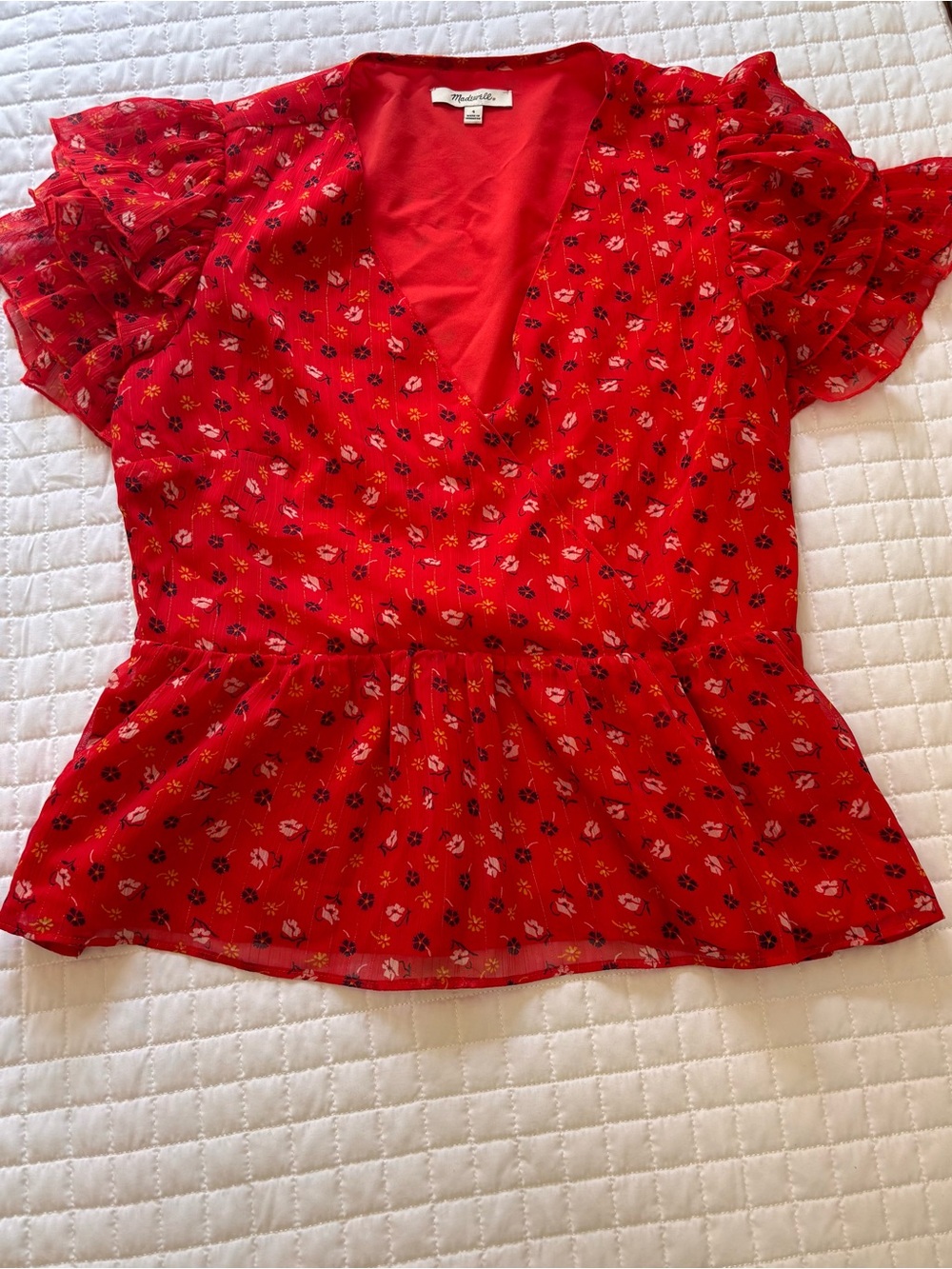 Madewell Red Floral V-Neck Peplum Top with Flutter Sleeves